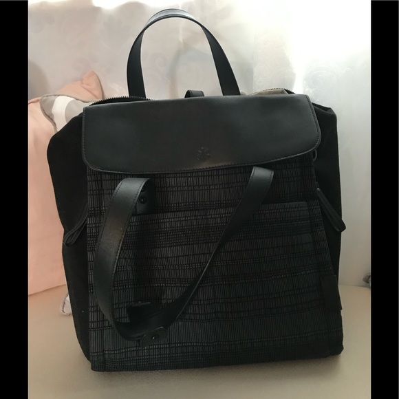 skip hop highline convertible diaper bag